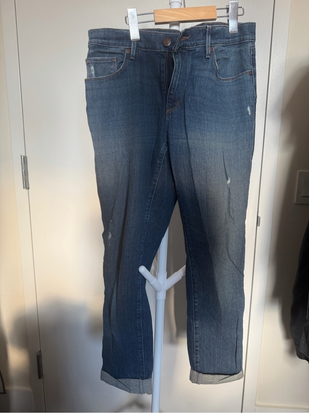 LOFT women Straight-Leg Jeans in Washed Blue